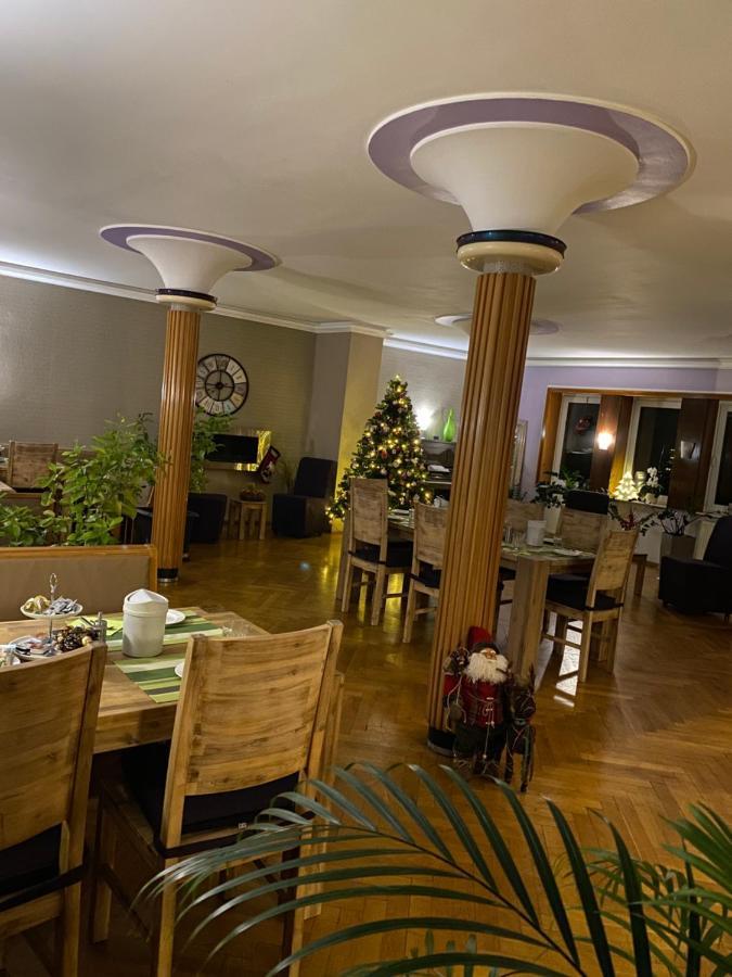 Hotel Sonnenhof Sindelfingen Dış mekan fotoğraf